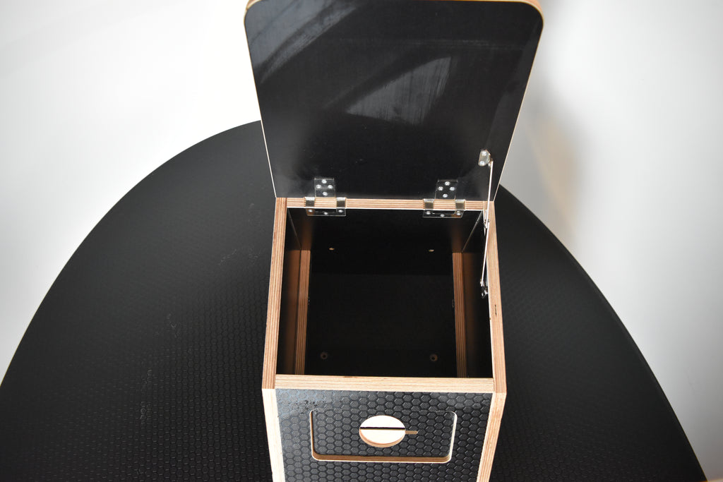 Defender 110 Puma Cubby