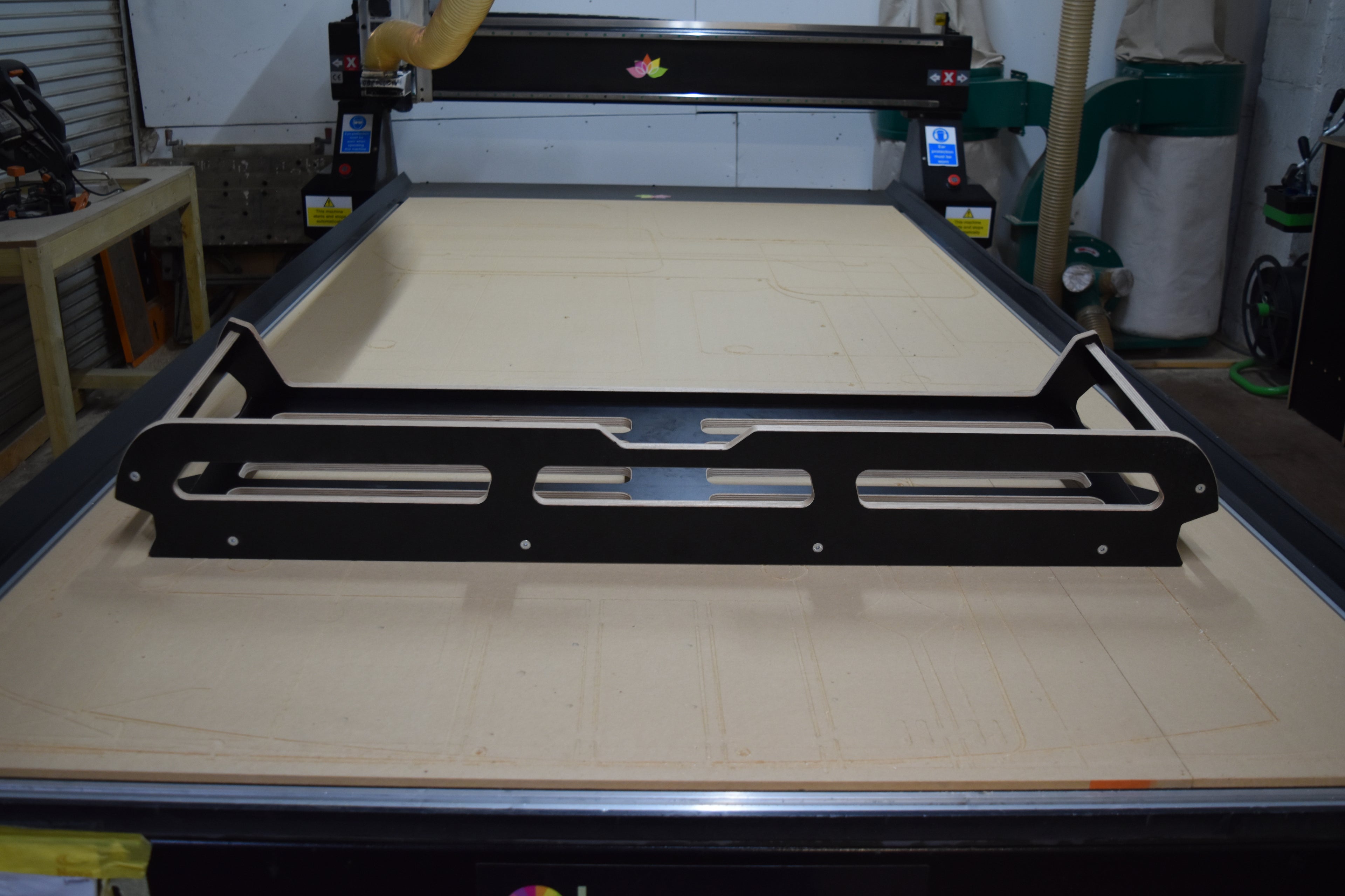 CNC bed with Hexamoto Cargo sat on top, fully assembled