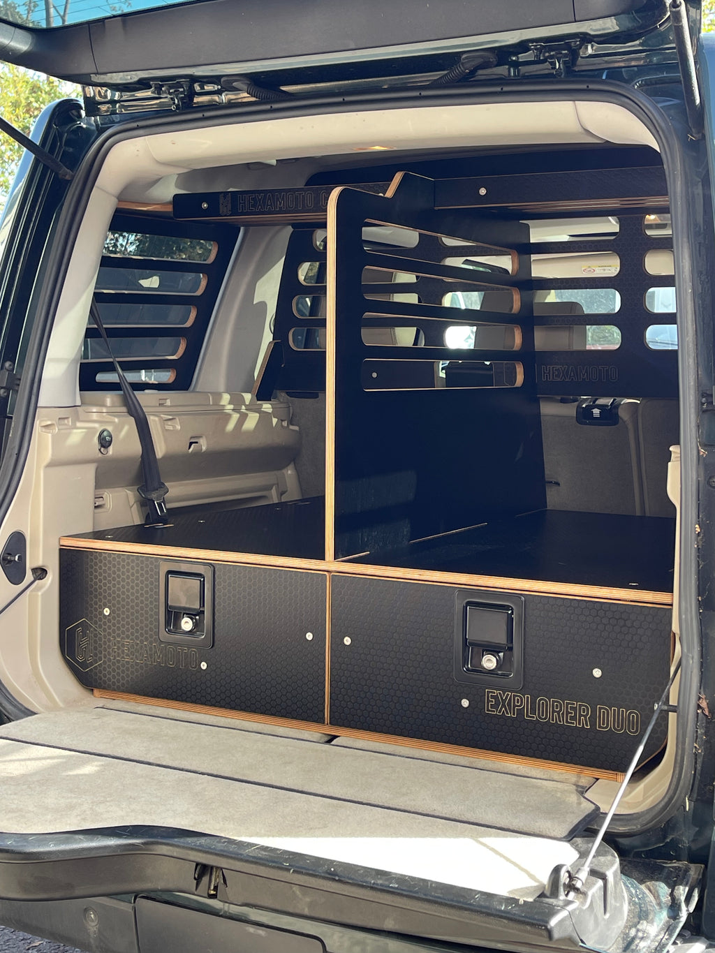 Discovery Explorer Duo With Central Divider + Cargo Shelf