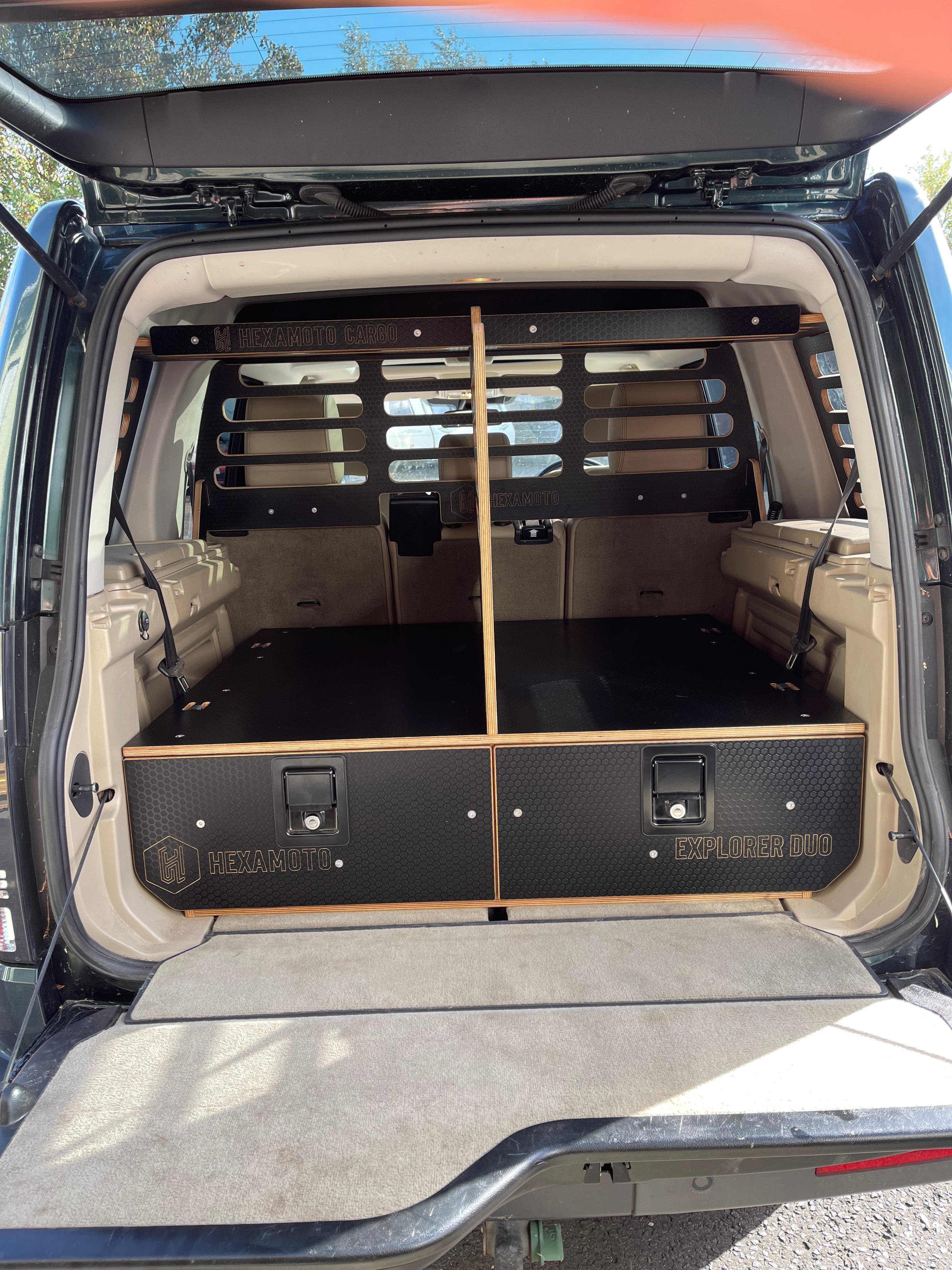 Discovery Explorer Duo With Central Divider + Cargo Shelf