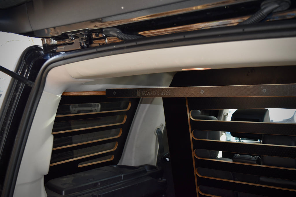 DISCOVERY CARGO SHELF SYSTEM